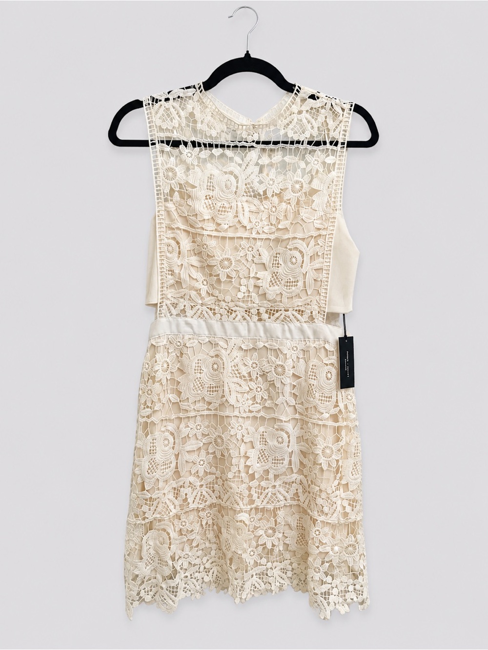 Romeo & Juliet Couture Cream Floral Lace Mini Dress